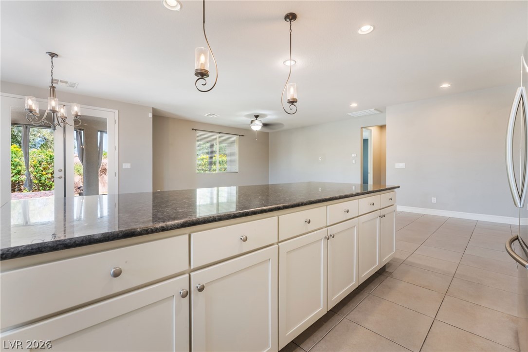 5601 Mackenzie Park Court