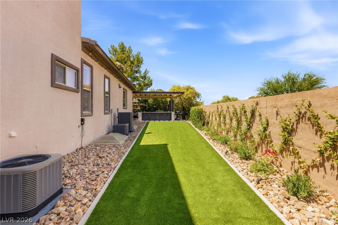 4 Darcy Court