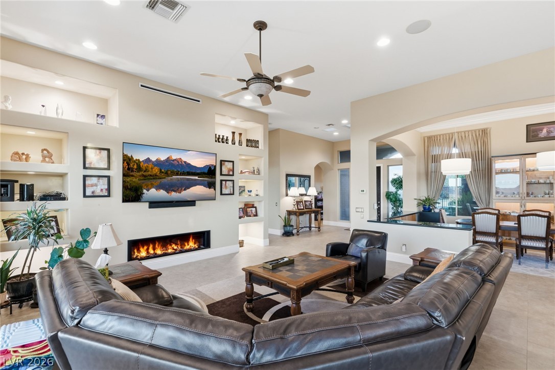 6 Brookridge Drive