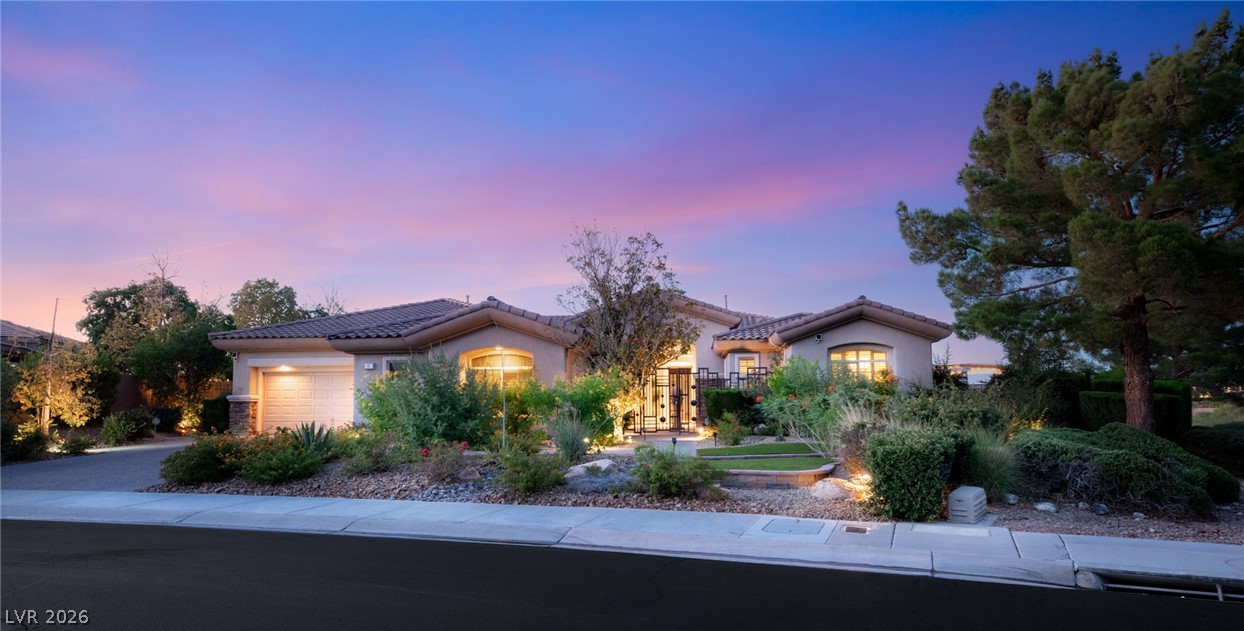 6 Brookridge Drive