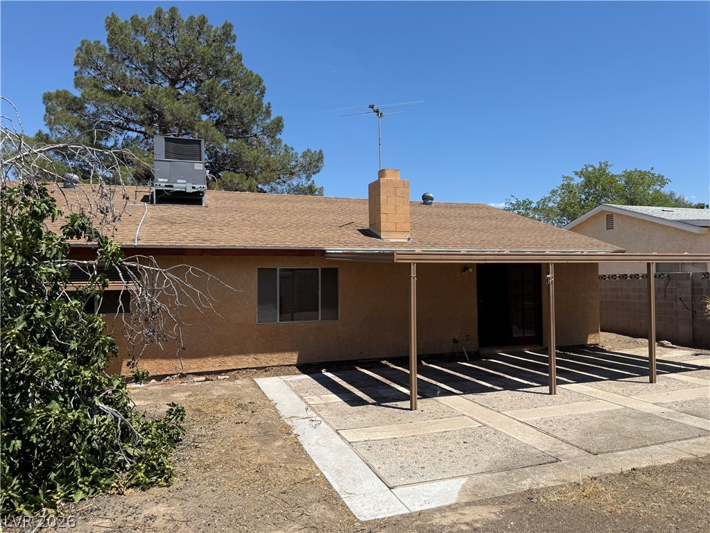 1712 Rockcrest Drive