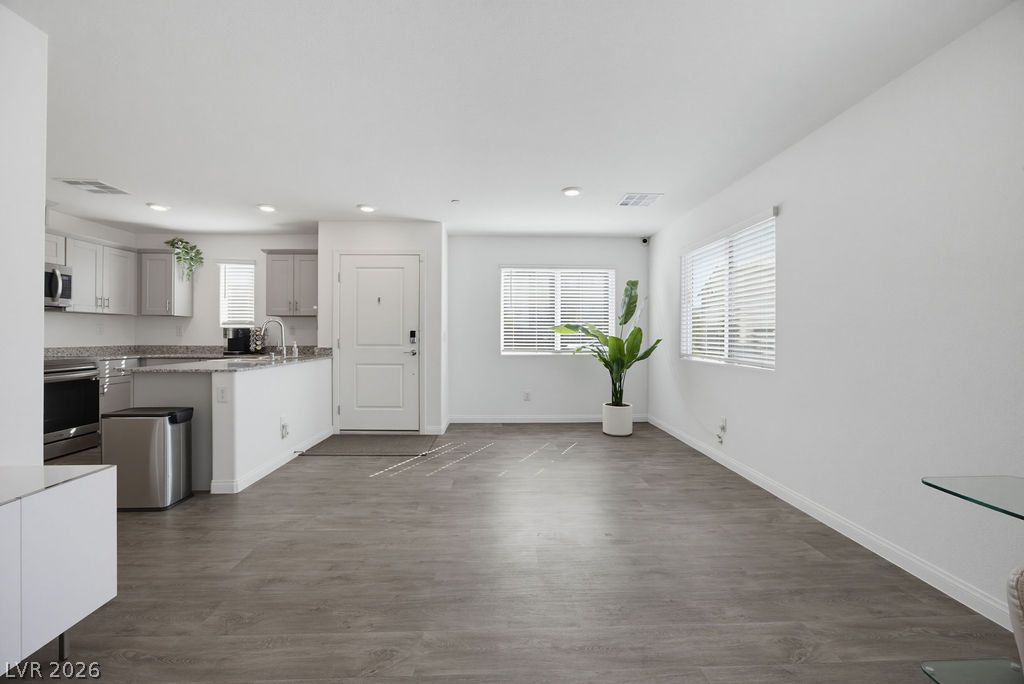 2713 Lucky Lavender Court 4