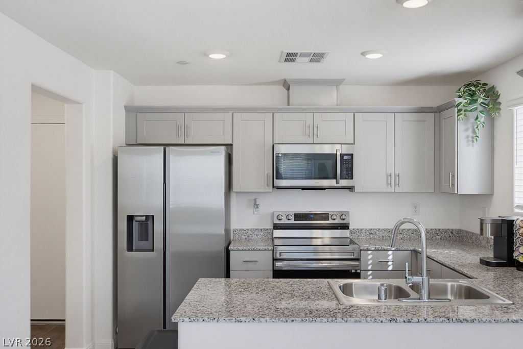 2713 Lucky Lavender Court 4
