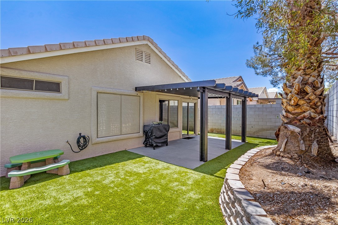 10133 Barrel Ridge Street