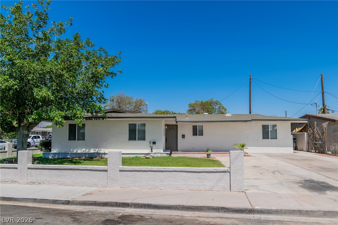 1200 Palm Terrace