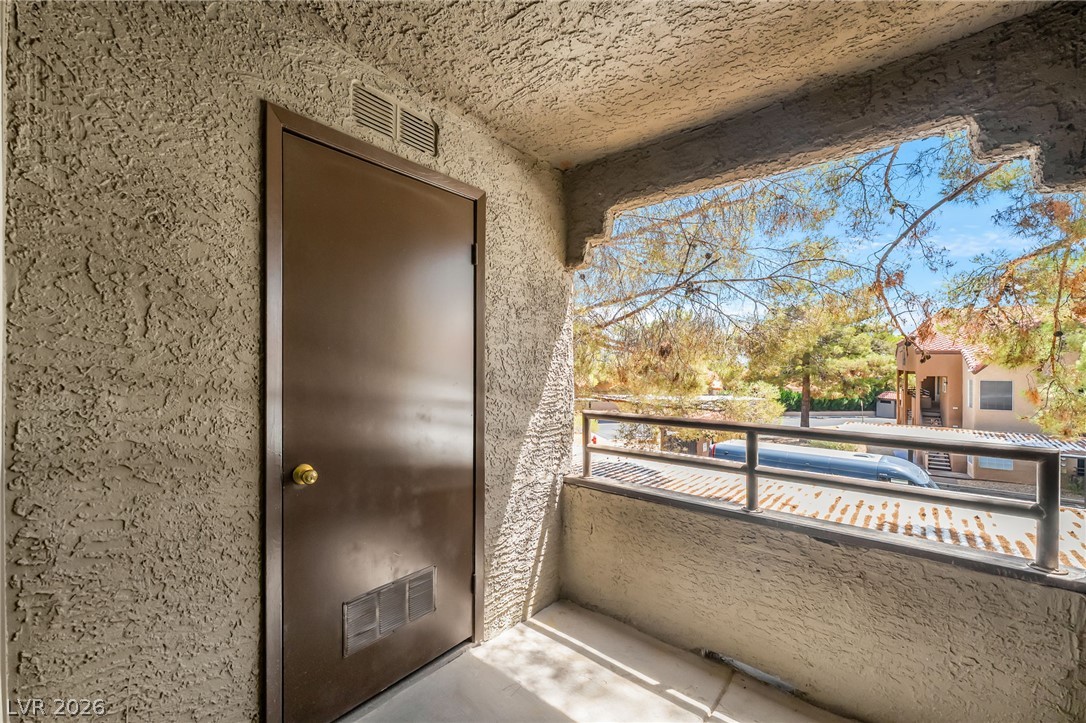 2200 South Fort Apache Road 2229