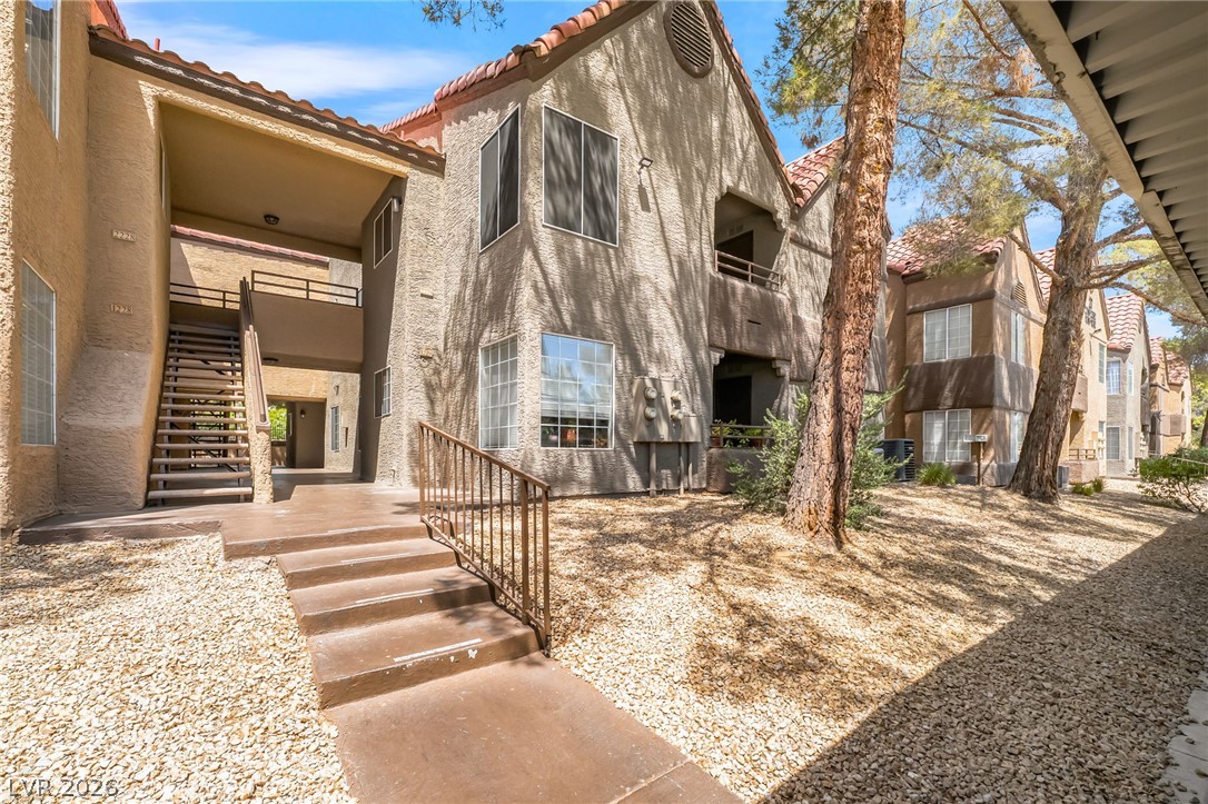 2200 South Fort Apache Road 2229
