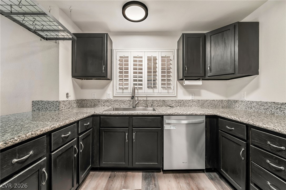 2200 South Fort Apache Road 2229