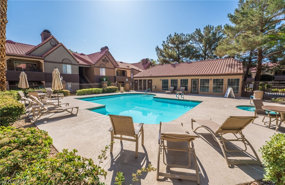 2200 South Fort Apache Road 2229