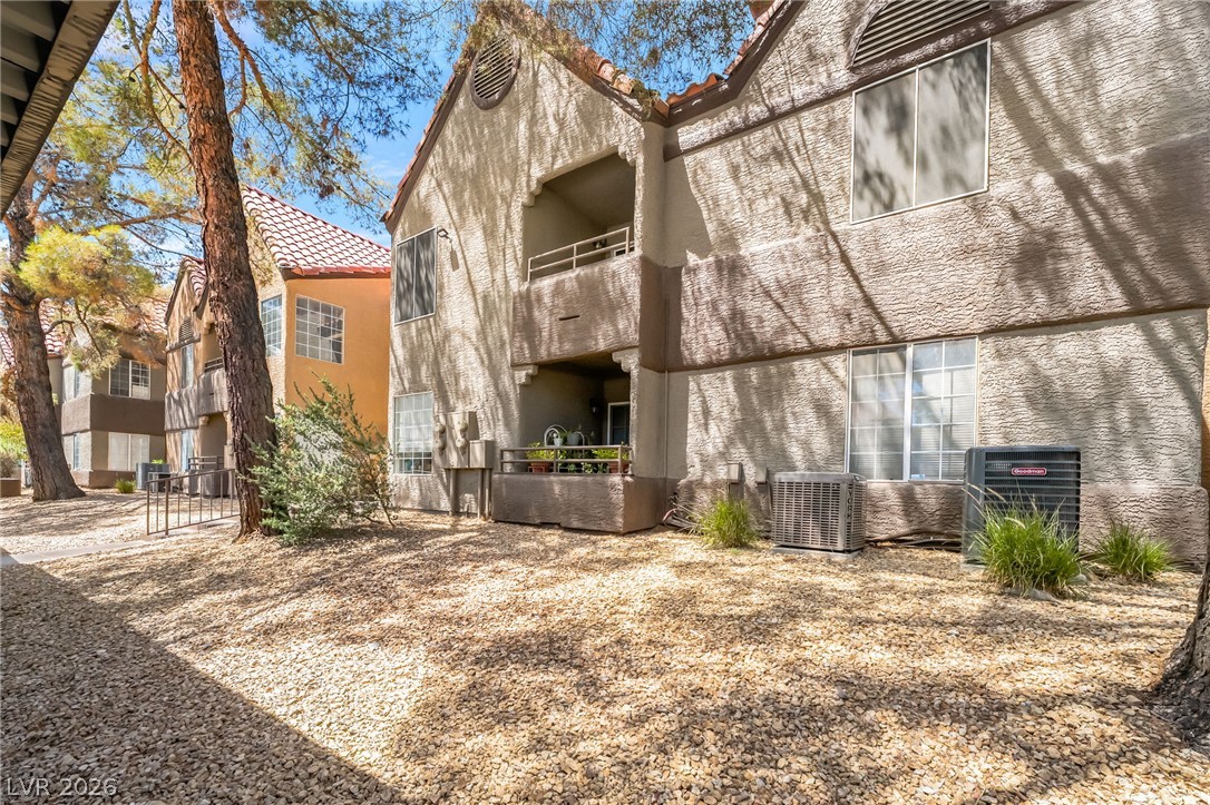 2200 South Fort Apache Road 2229