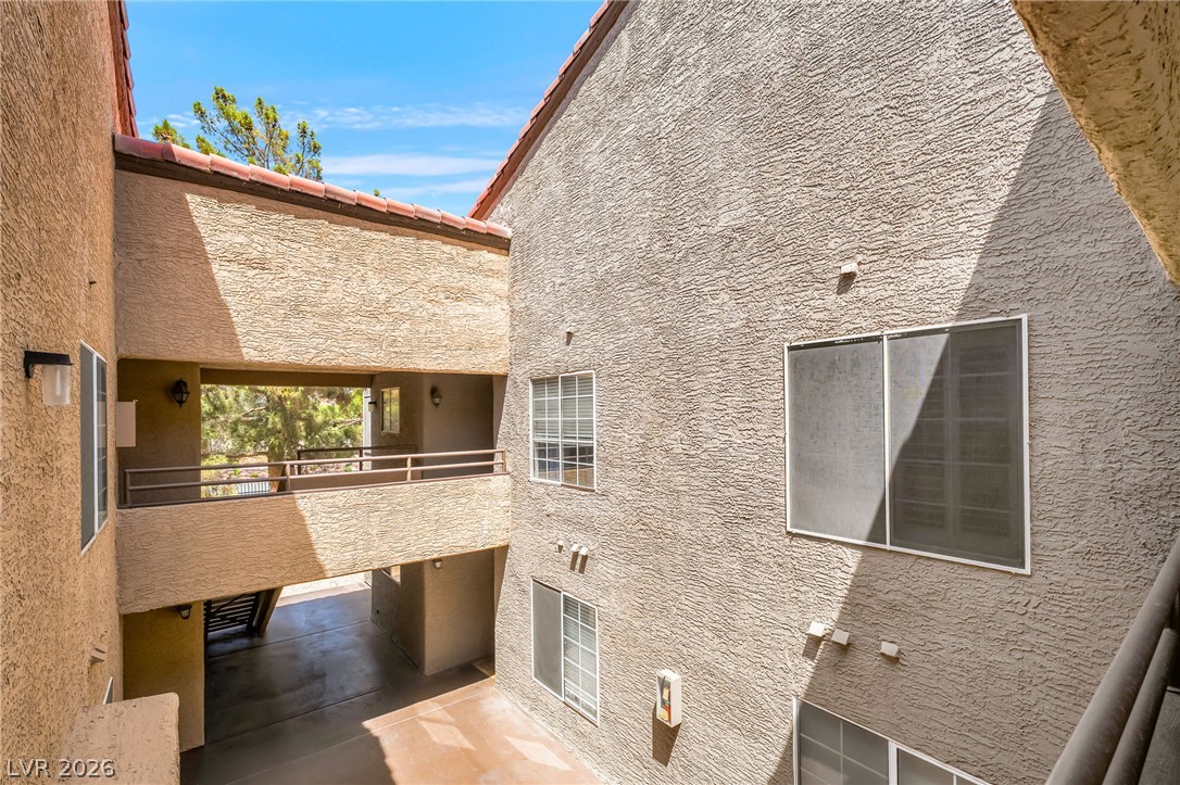 2200 South Fort Apache Road 2229