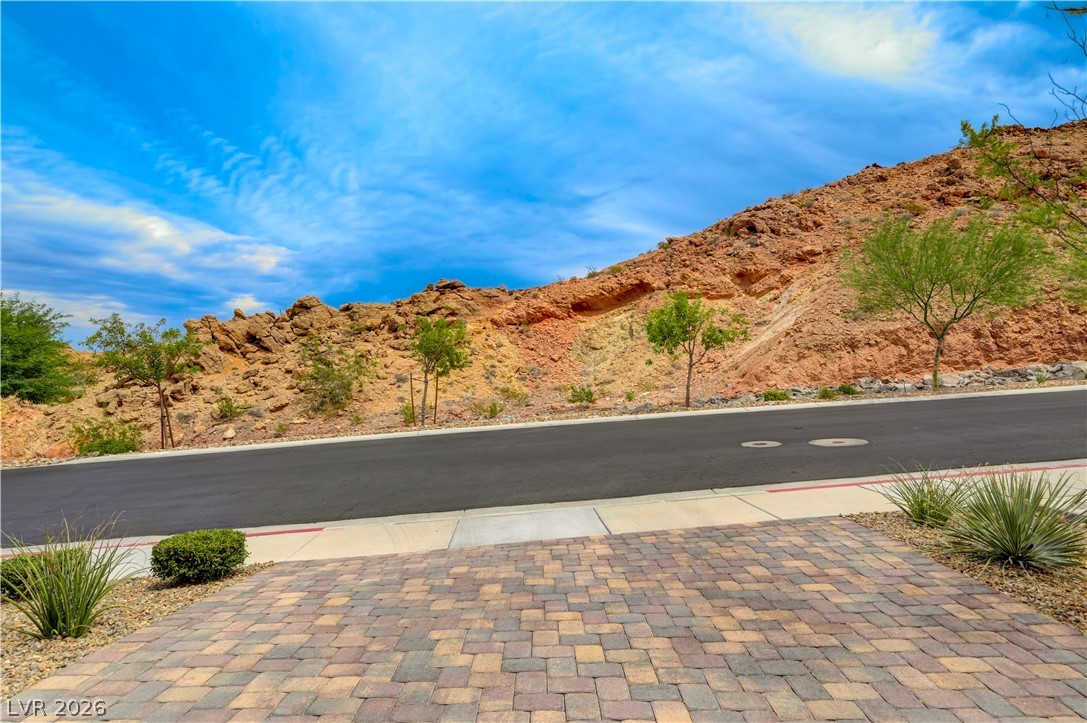 81 Moon Hill Drive