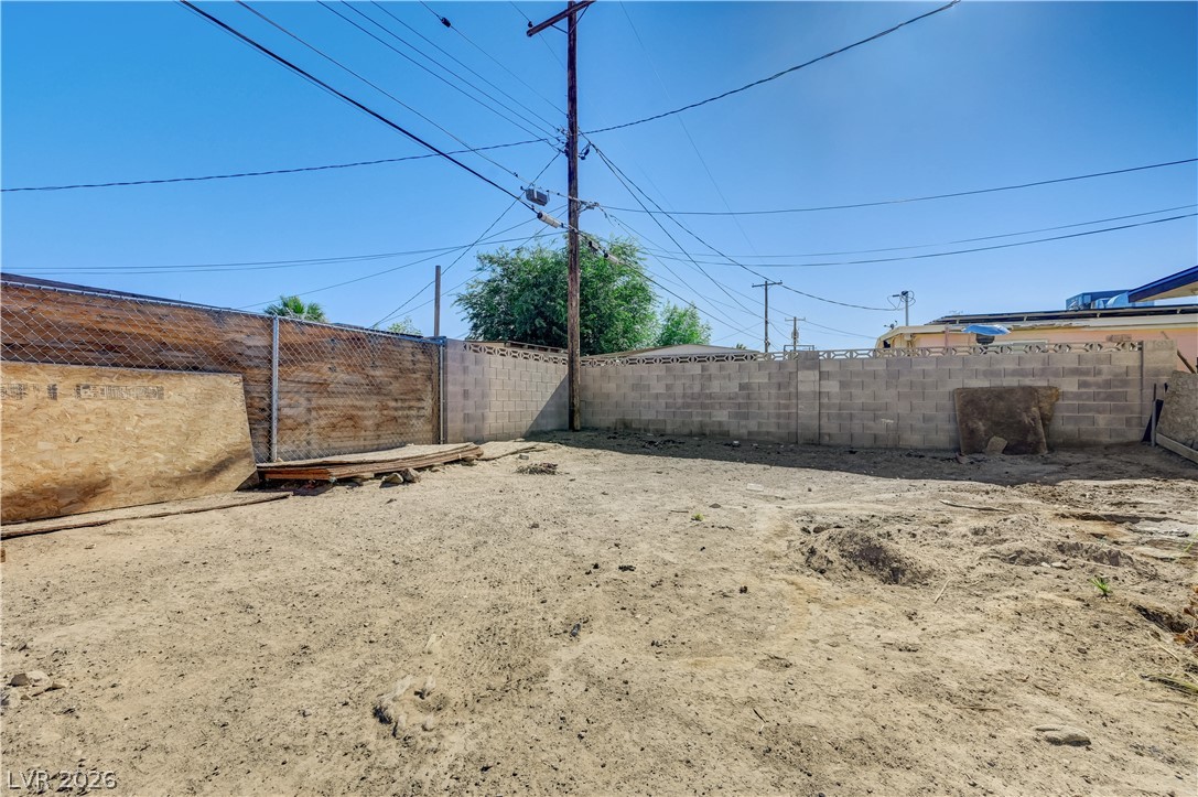 2829 Emmons Avenue
