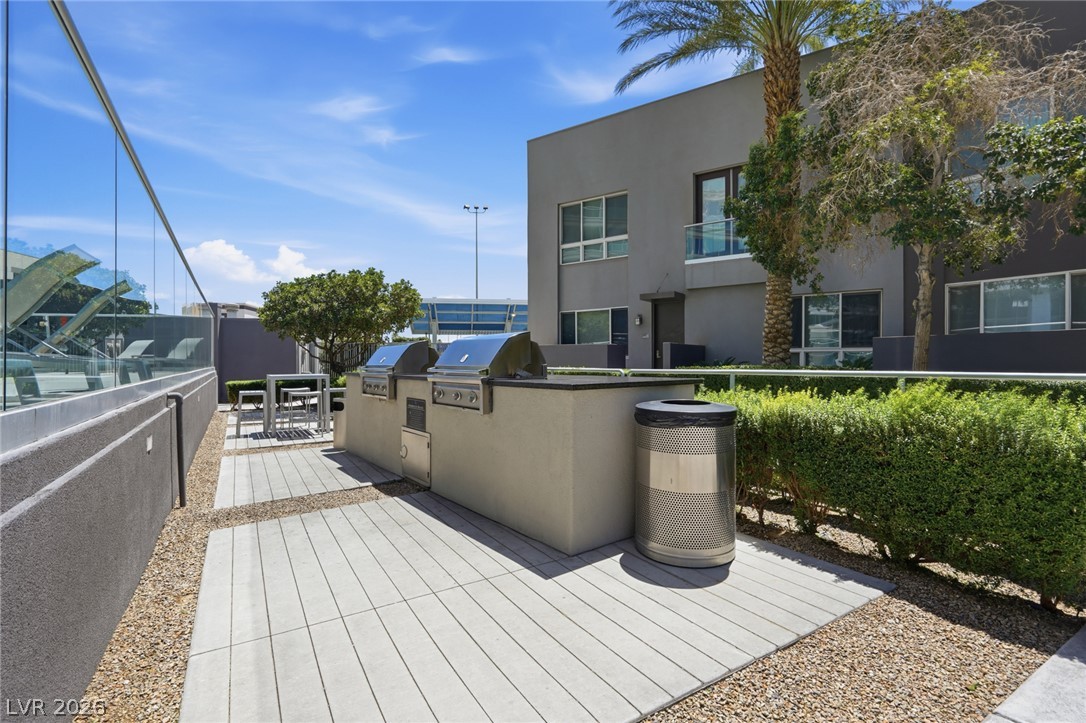 4575 Dean Martin Drive 2101