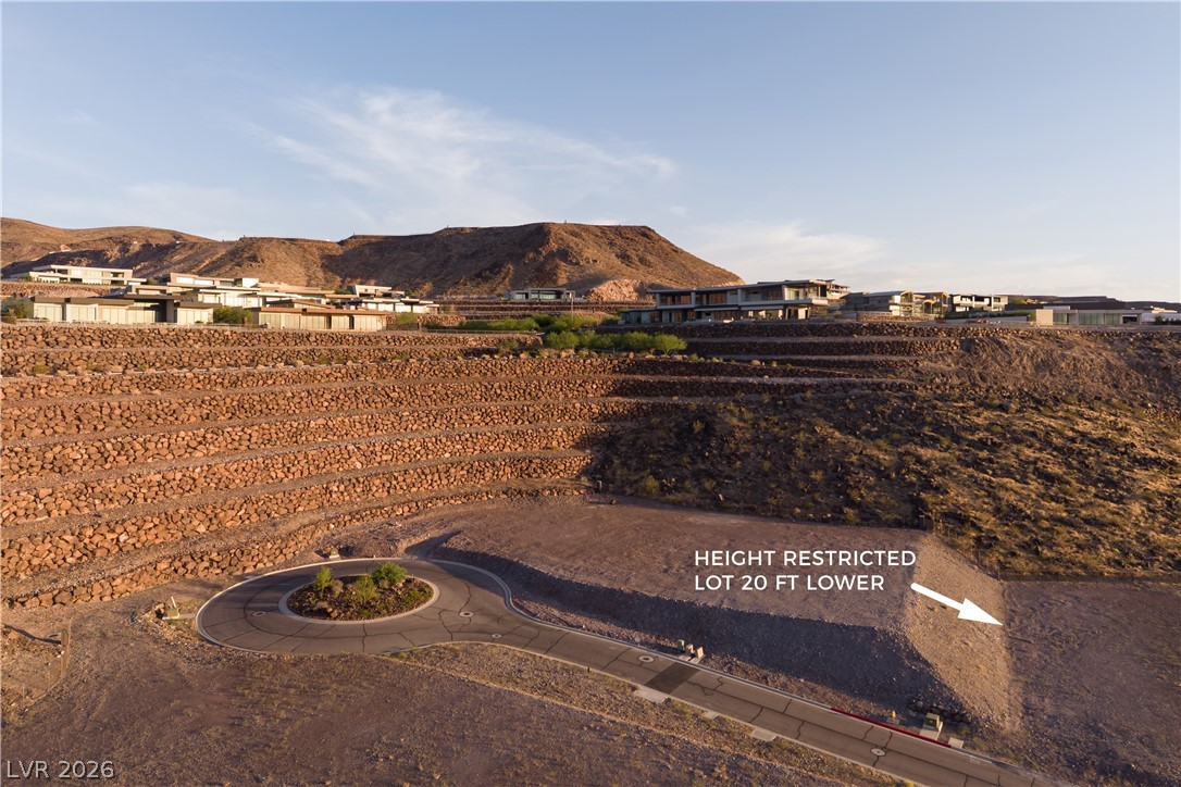11 Horseshoe Rock Court