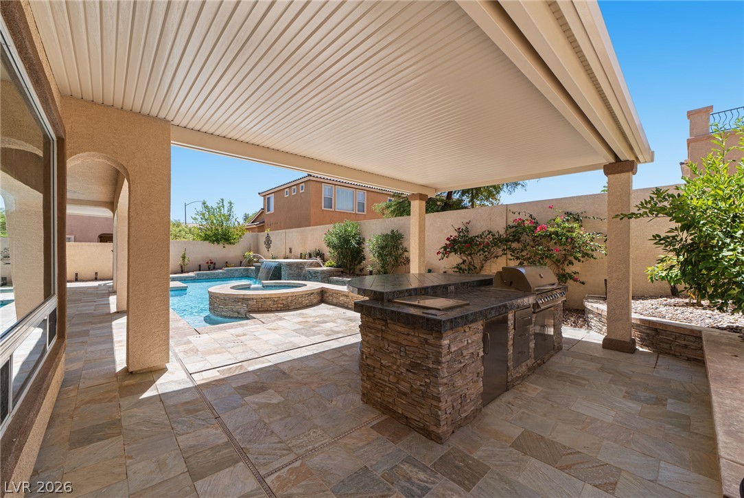 481 Las Alturas Avenue