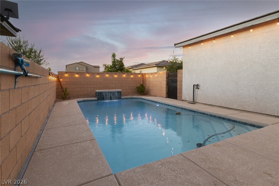 920 East Sunset Road