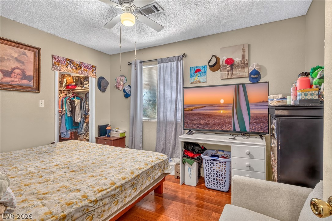 2224 North West La Sombra Street
