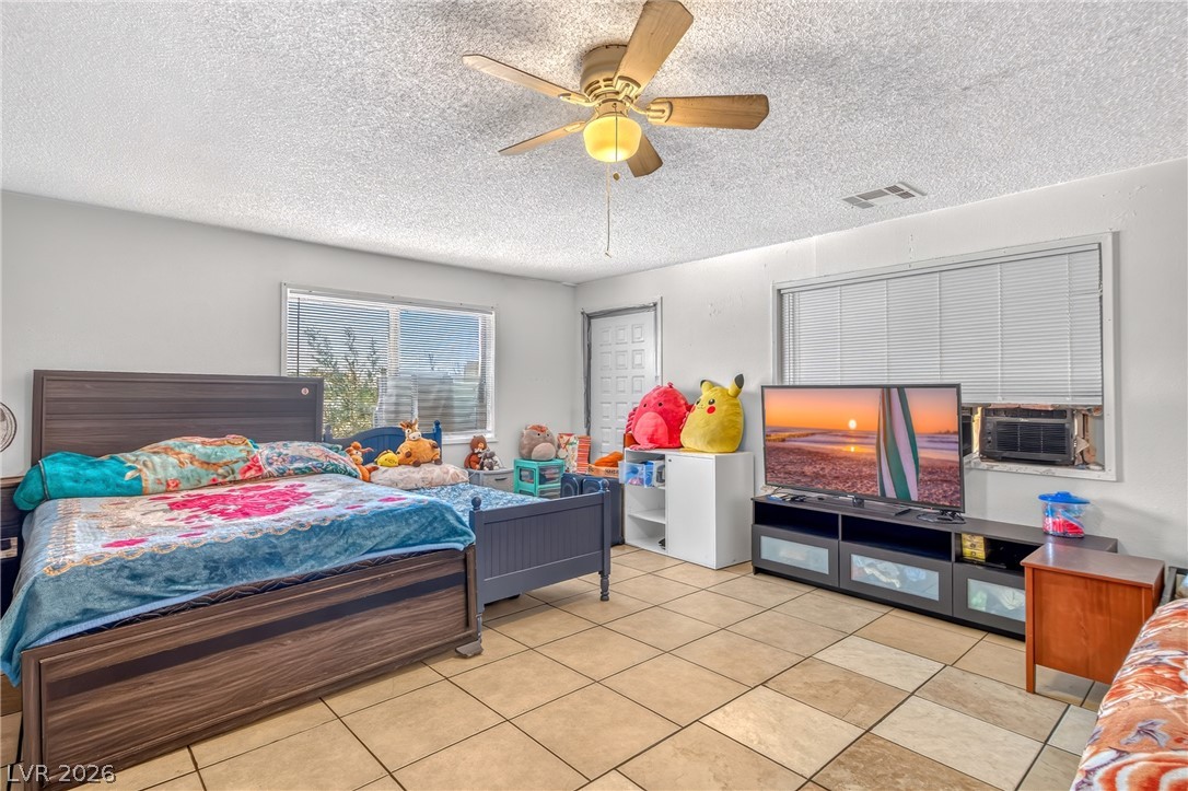 2224 North West La Sombra Street