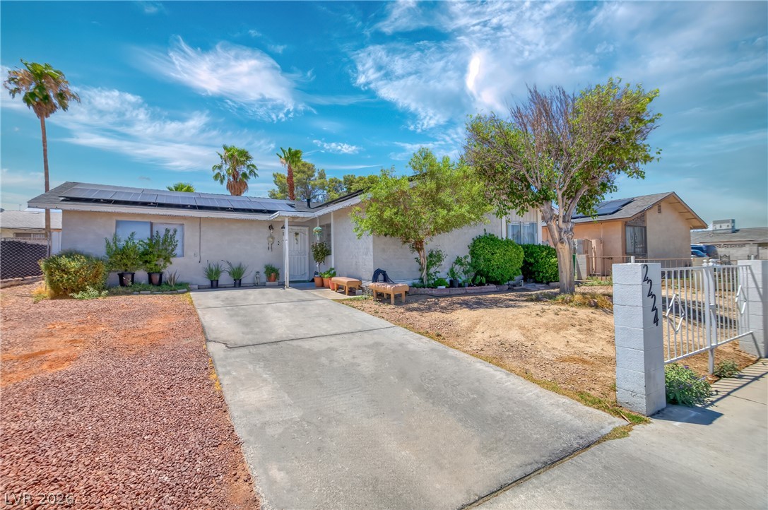 2224 North West La Sombra Street