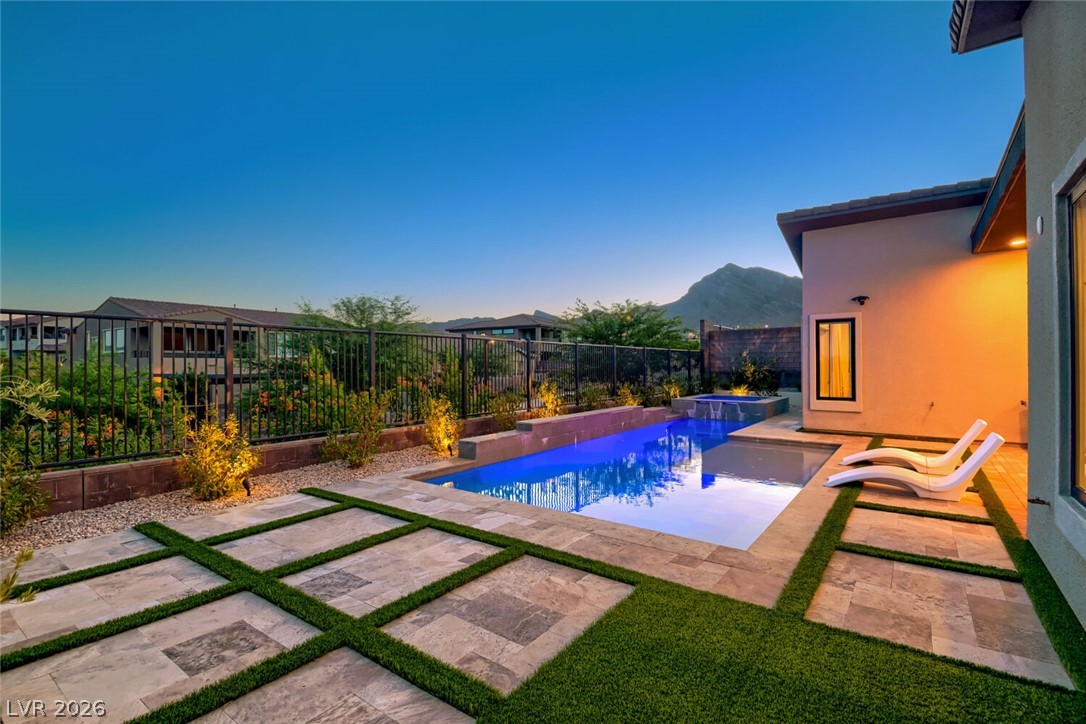 12167 Canyon Sunset Street