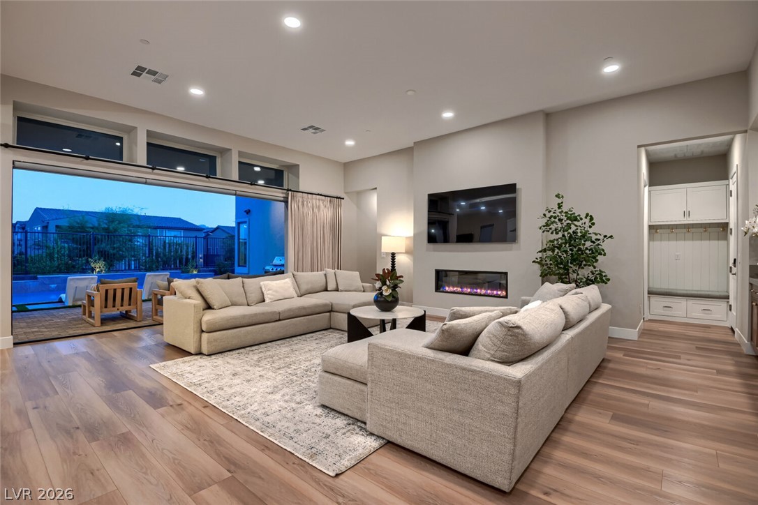 12167 Canyon Sunset Street