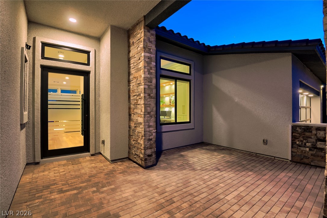 12167 Canyon Sunset Street
