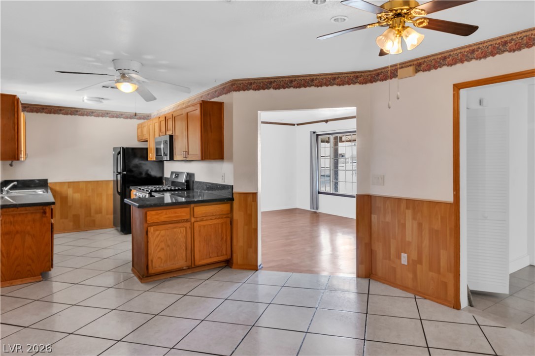 2410 East Oak Glen Way