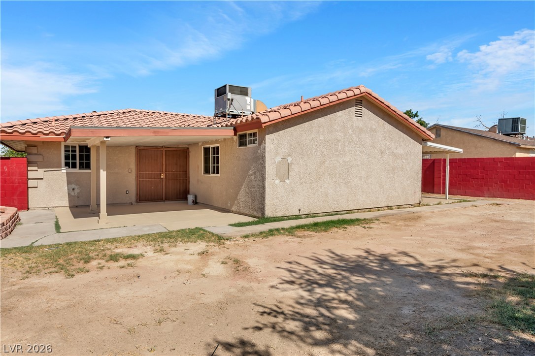 2410 East Oak Glen Way