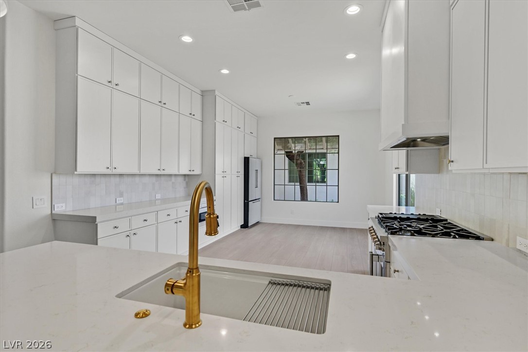 28 Stonemark Drive