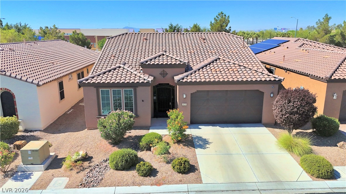 3829 Riviera Regal Avenue