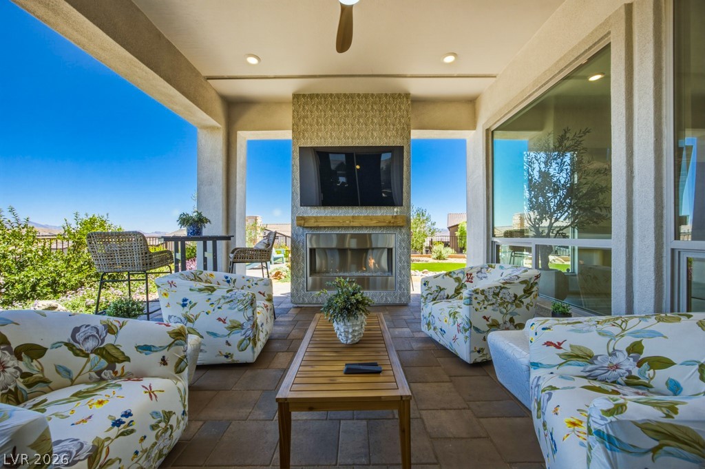85 Crimson Stone Court