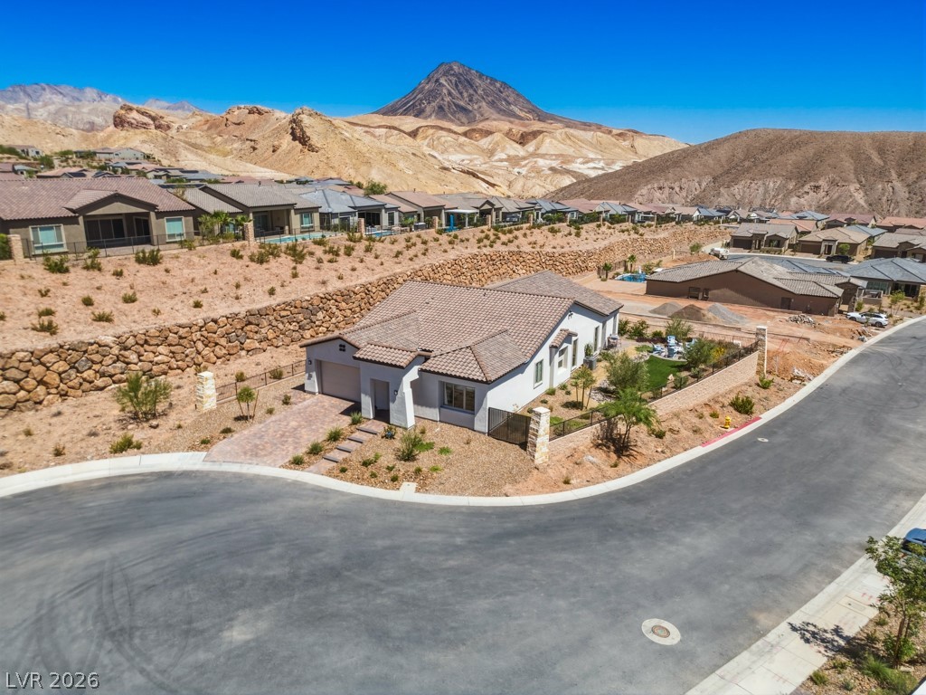 85 Crimson Stone Court