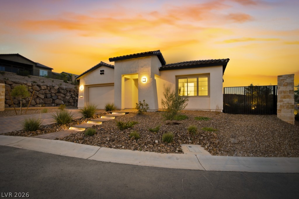 85 Crimson Stone Court