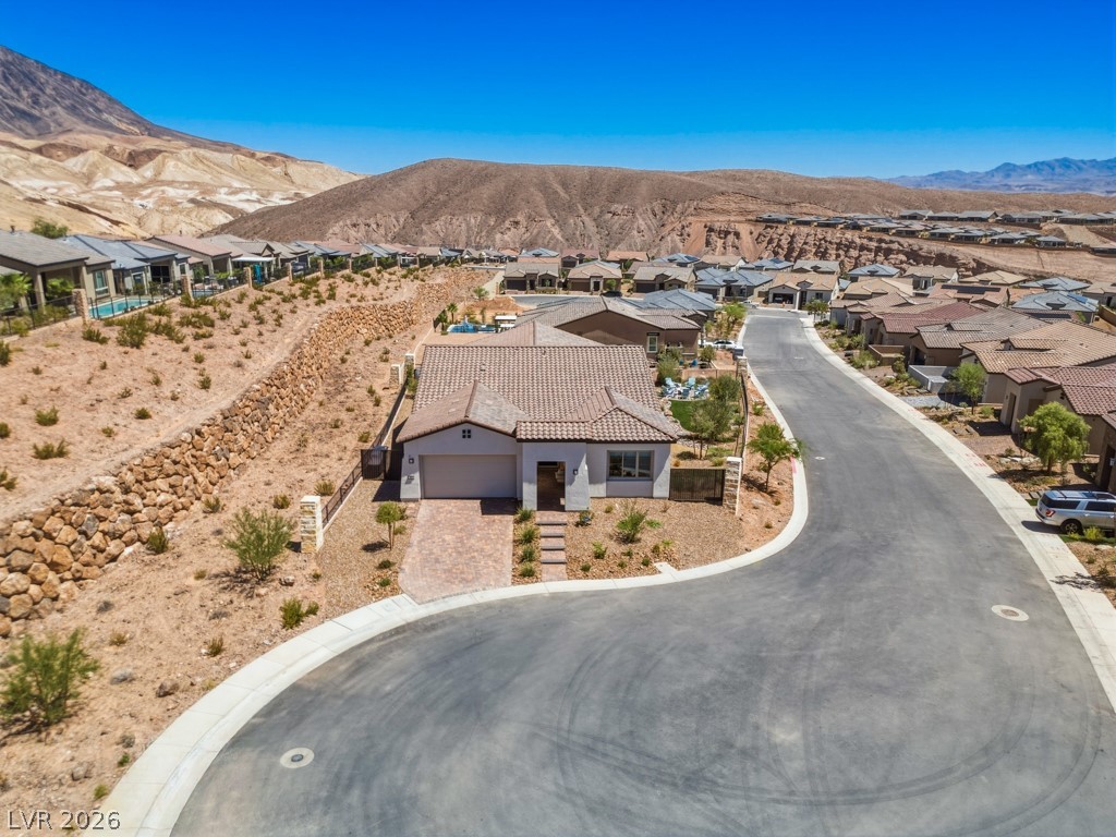 85 Crimson Stone Court