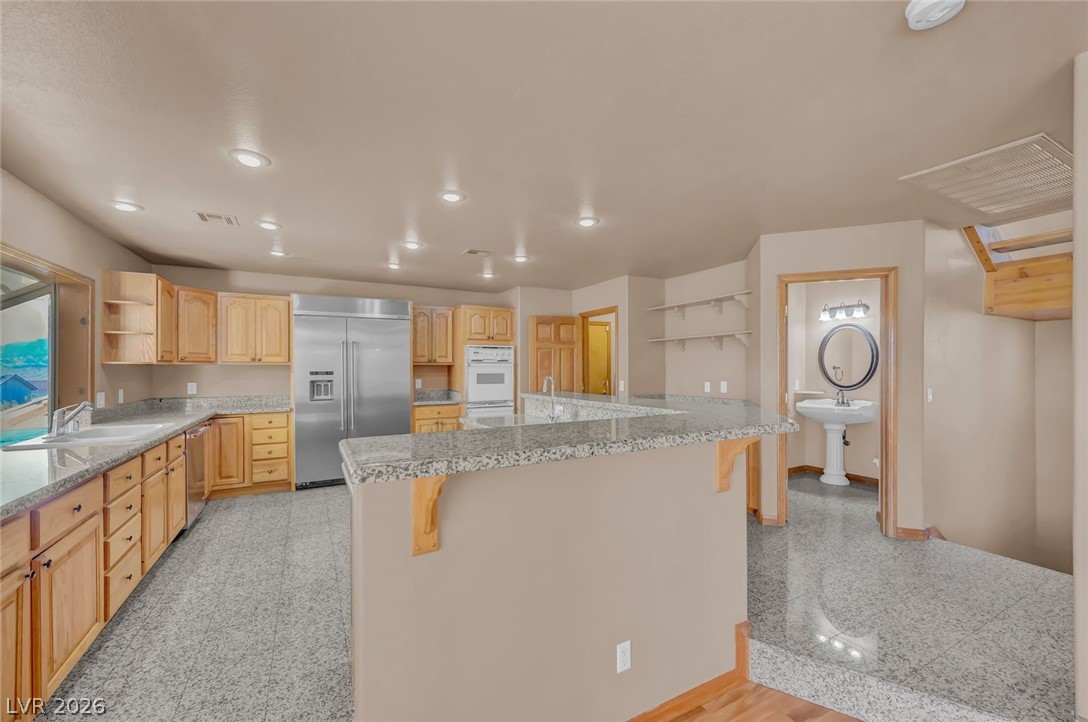640 North Racetrack Road