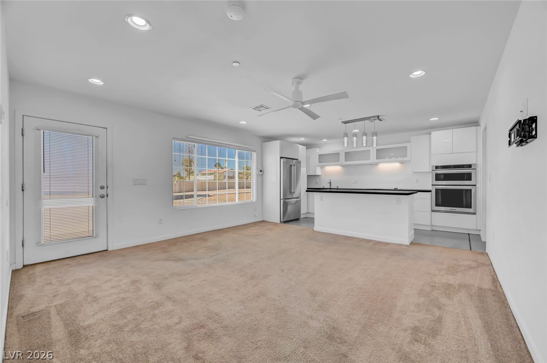 640 North Racetrack Road