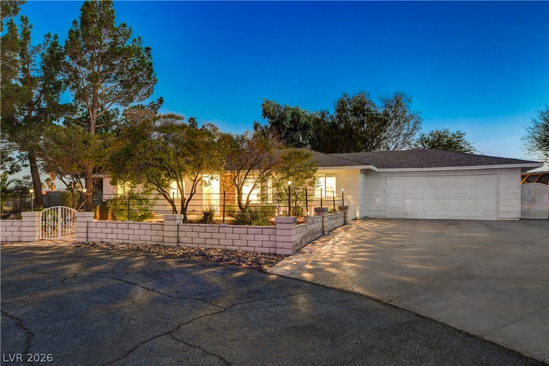 7631 Bermuda Road