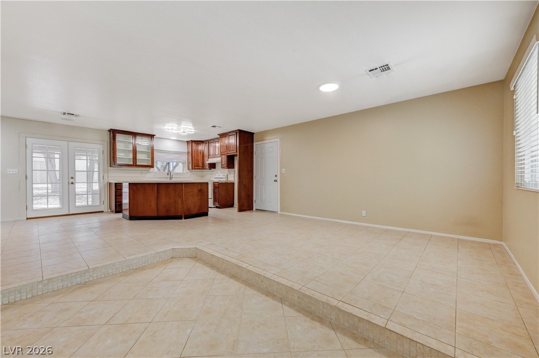 7631 Bermuda Road