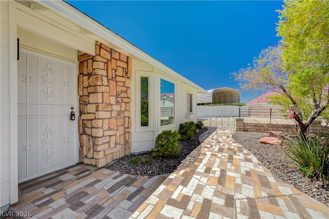 7631 Bermuda Road