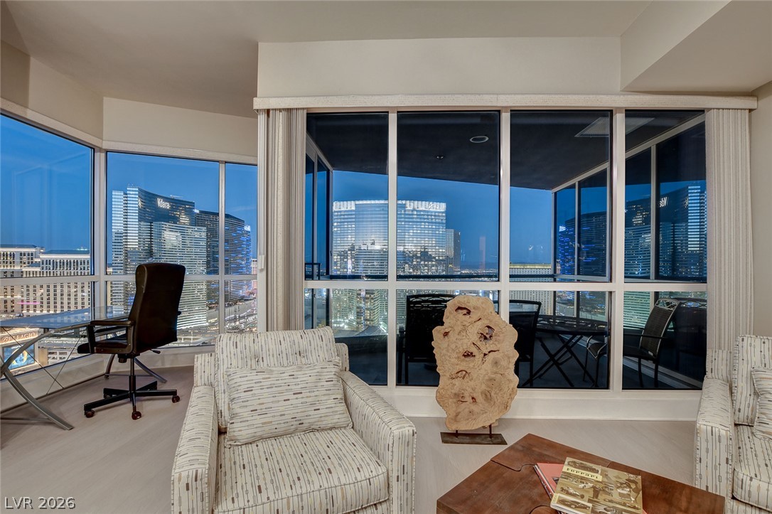4575 Dean Martin Drive 2812