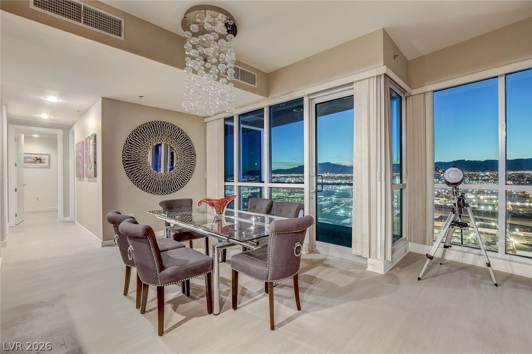 4575 Dean Martin Drive 2812