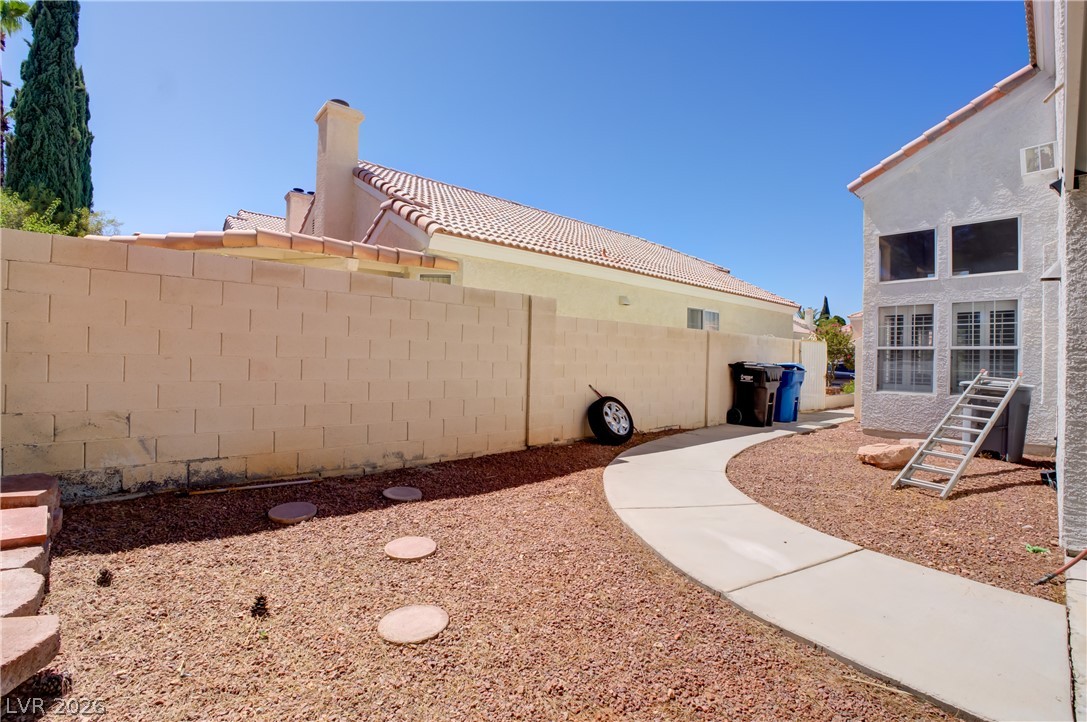 7821 Millhopper Avenue