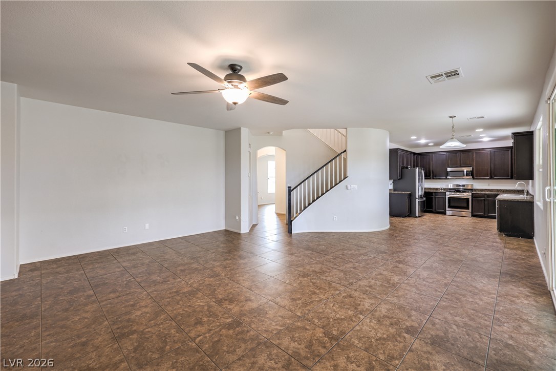 6425 Trautman Court