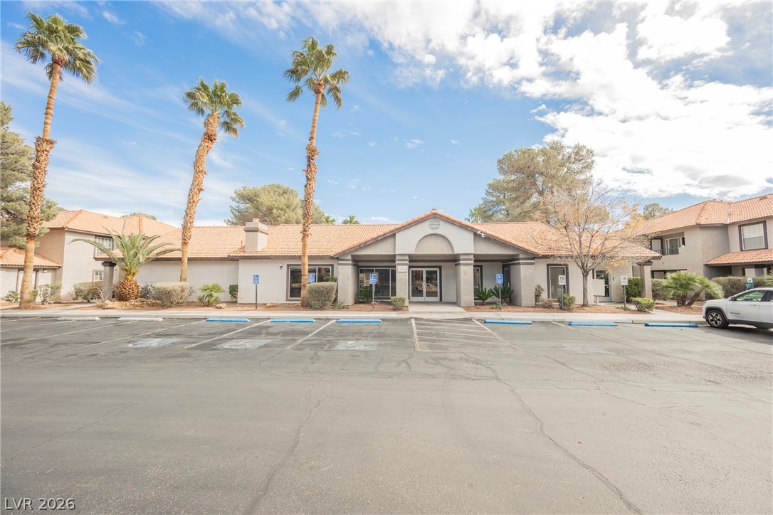 2606 South Durango Drive 128