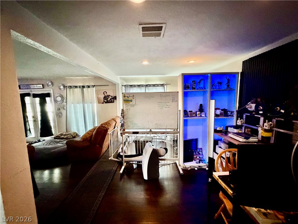 1114 Ramona Circle