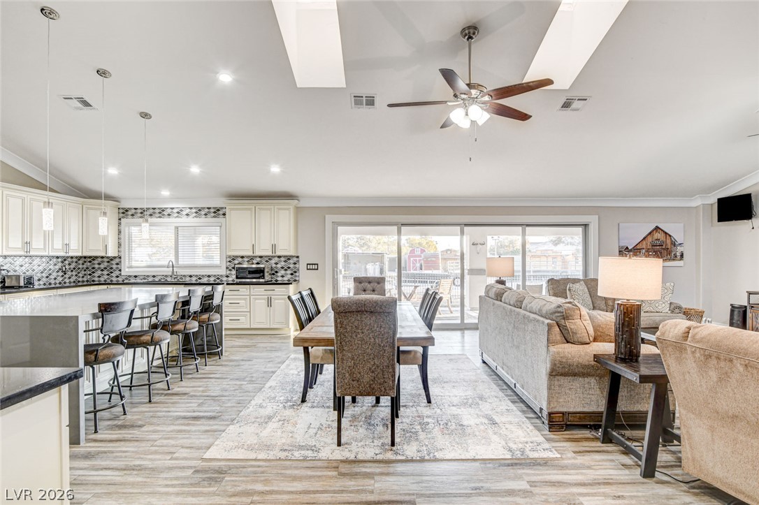 5353 Dorrell Lane