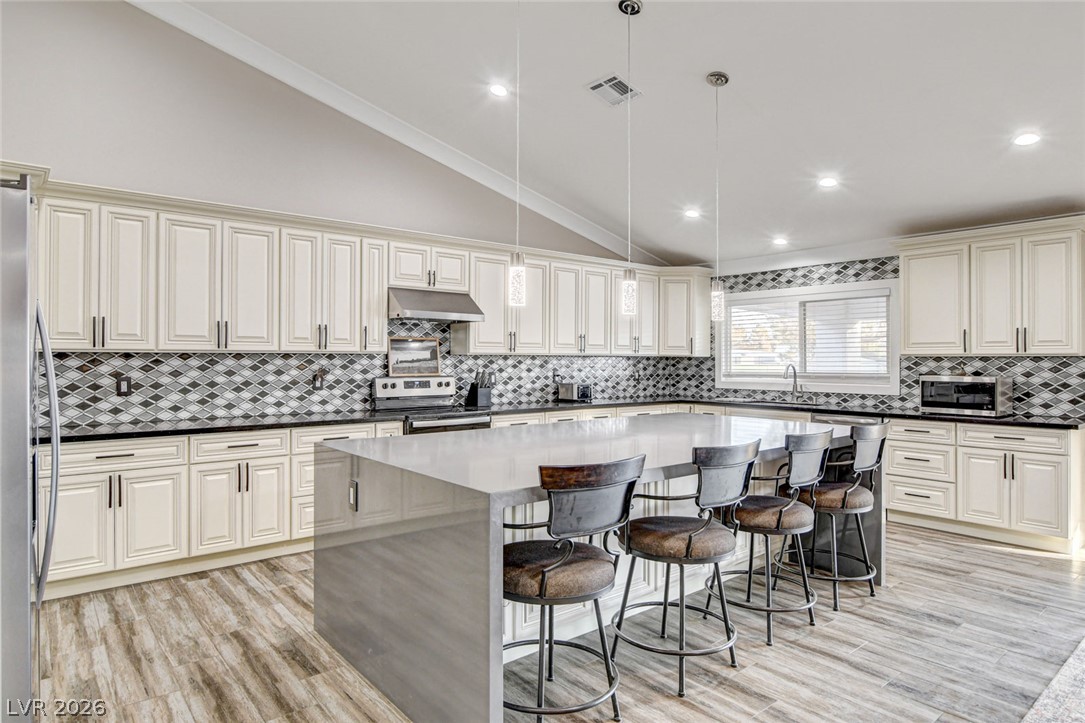 5353 Dorrell Lane