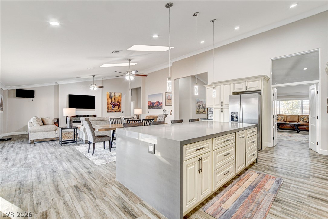5353 Dorrell Lane