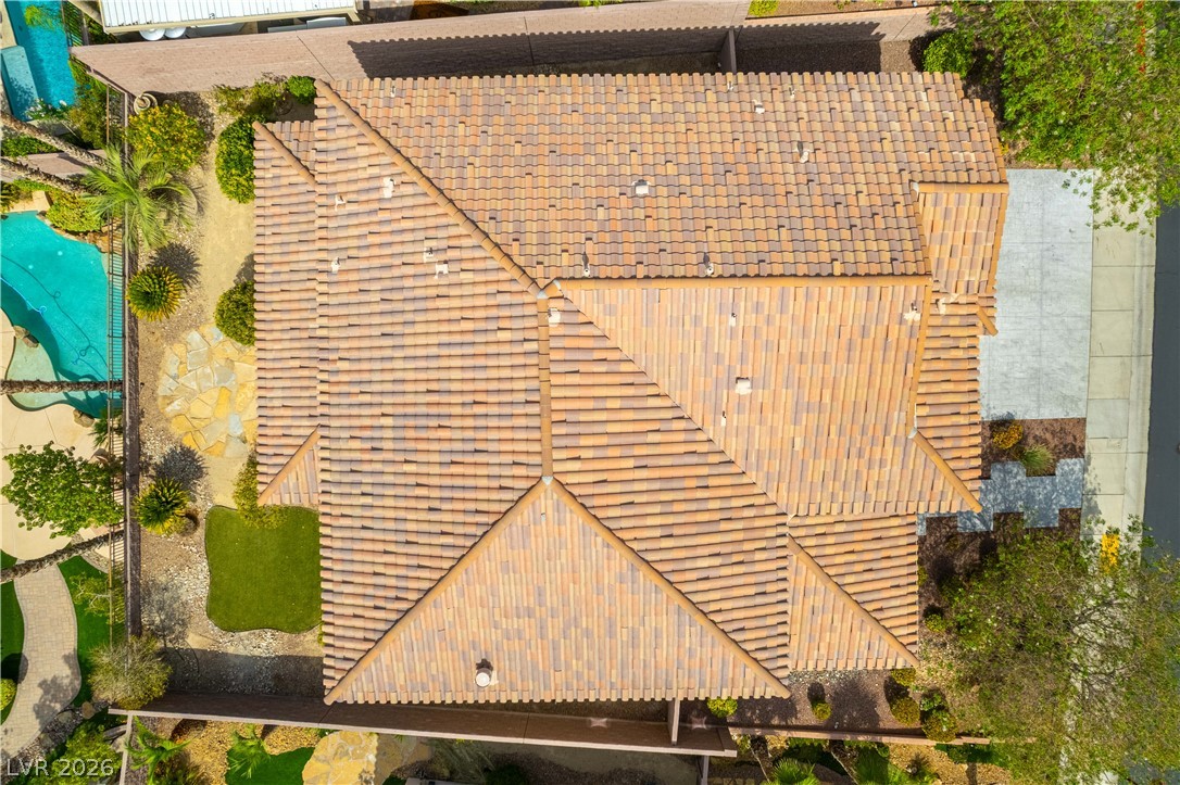 2777 Josephine Drive